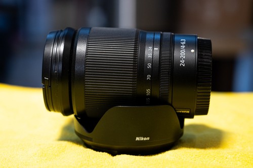 Nikon 200 f4 6 - mm, f4-6.3